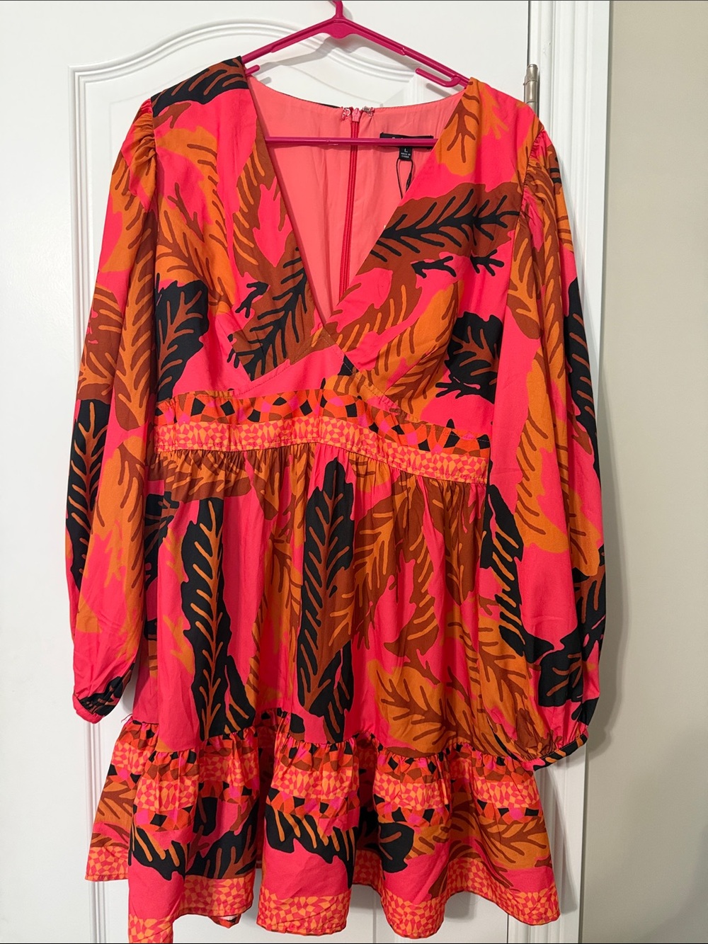 G/FORE Hot Pink Orange Leaf Print Long Sleeve Dress